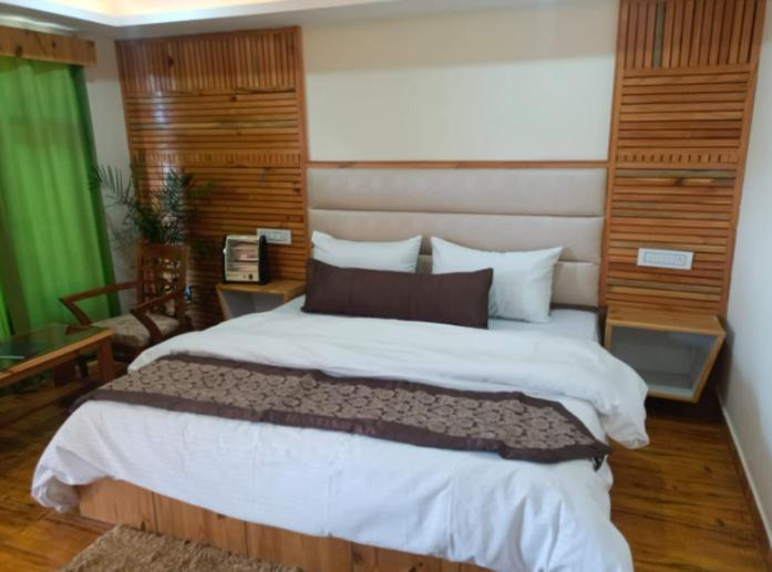 Resort The Himalayan Odyssey And Cottages Νταραμσάλα Εξωτερικό φωτογραφία